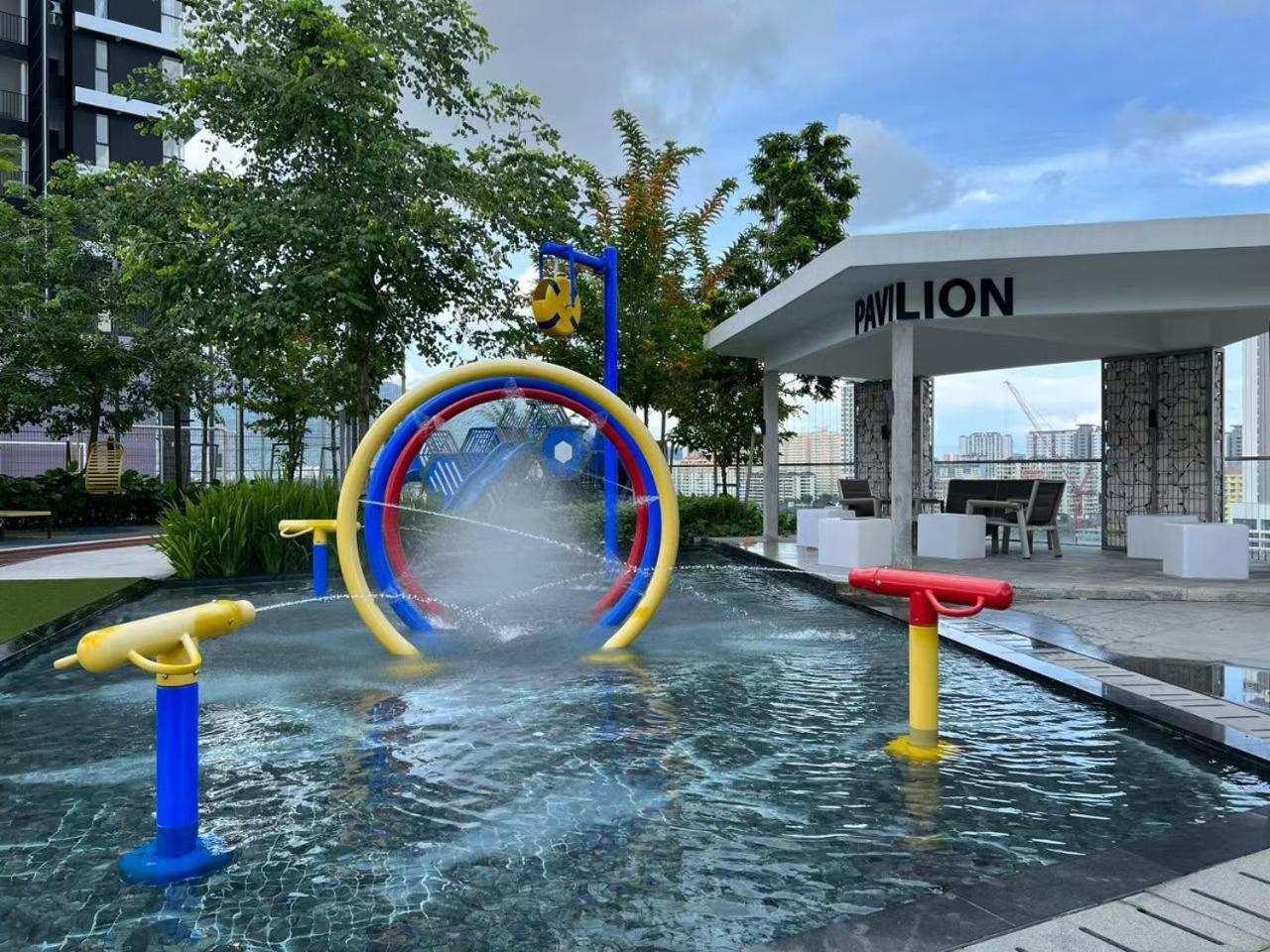 Urban Suites Two Or Three Bedroom Georgetown By Anc Jelutong Ngoại thất bức ảnh