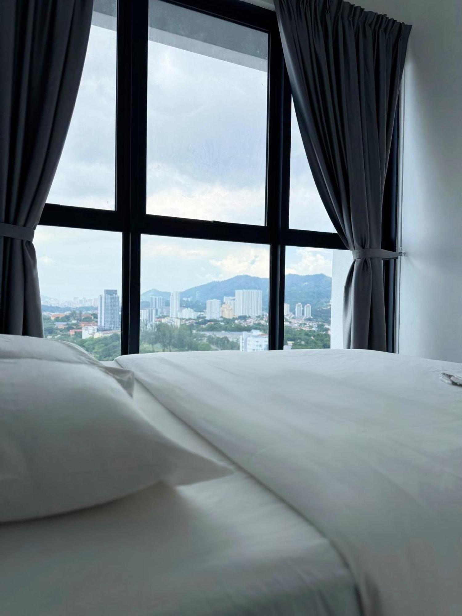 Urban Suites Two Or Three Bedroom Georgetown By Anc Jelutong Ngoại thất bức ảnh