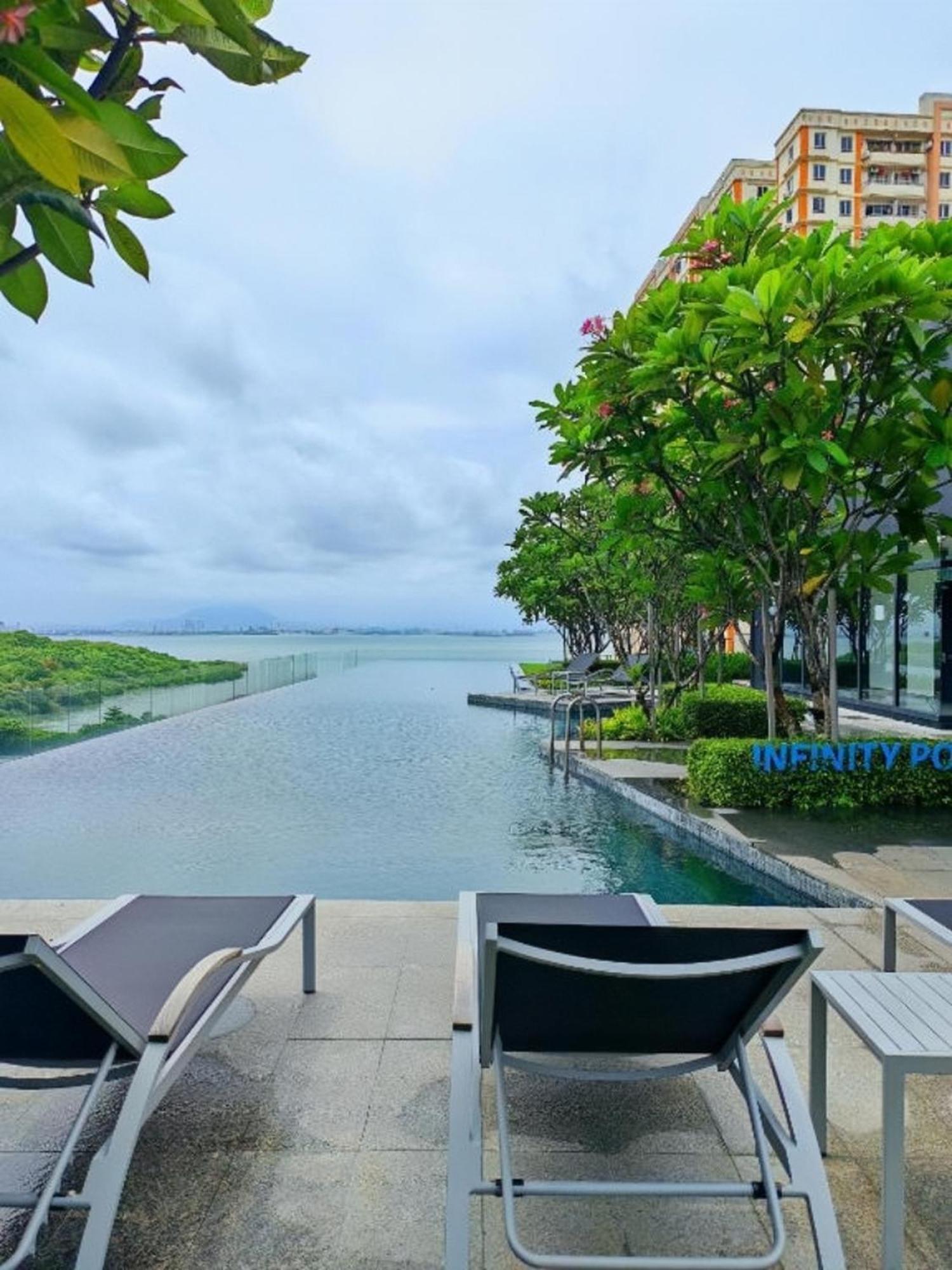 Urban Suites Two Or Three Bedroom Georgetown By Anc Jelutong Ngoại thất bức ảnh