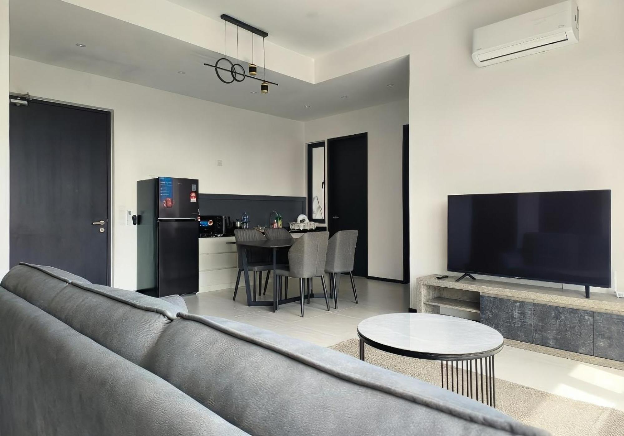 Urban Suites Two Or Three Bedroom Georgetown By Anc Jelutong Ngoại thất bức ảnh