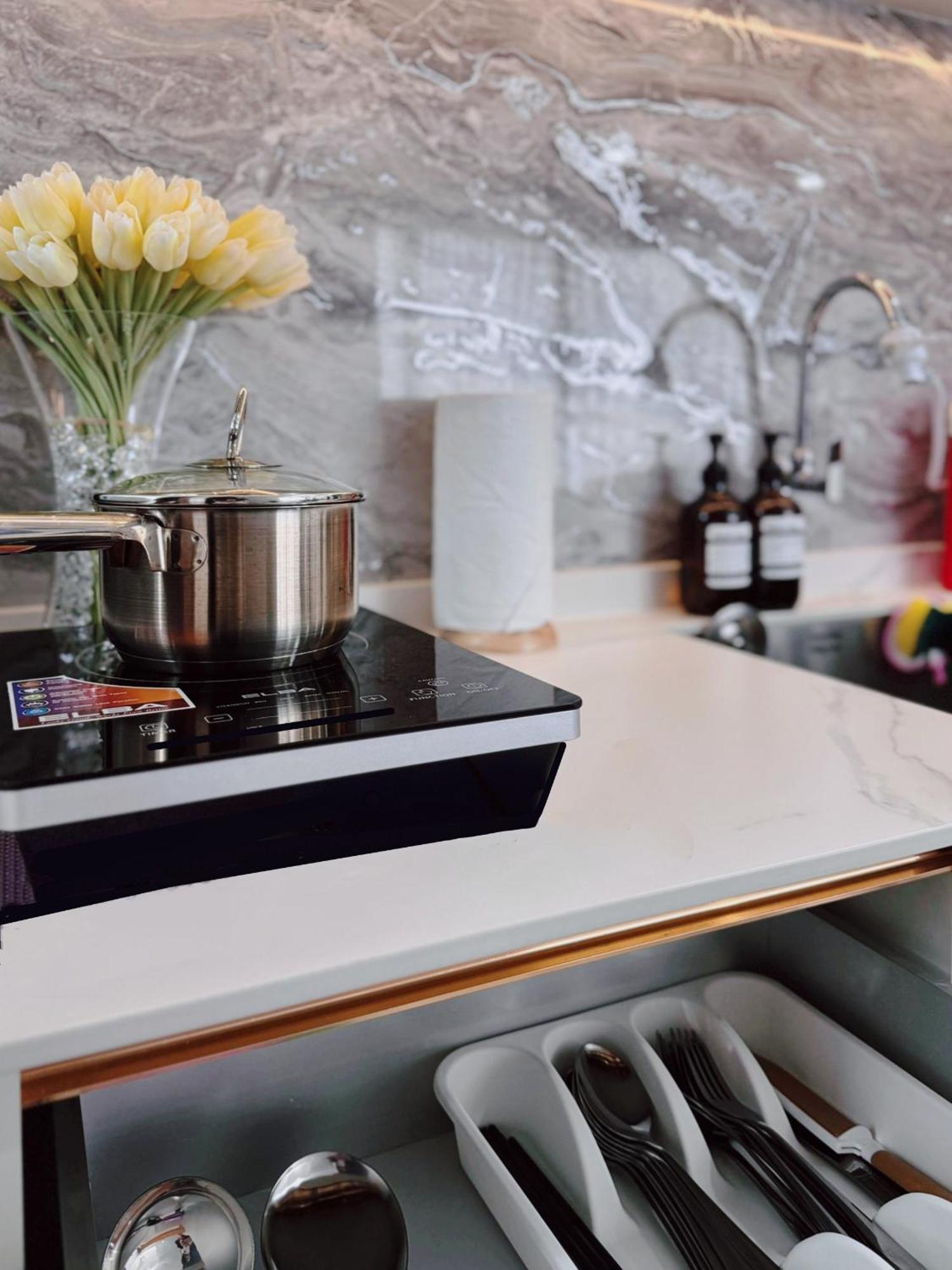Urban Suites Two Or Three Bedroom Georgetown By Anc Jelutong Ngoại thất bức ảnh